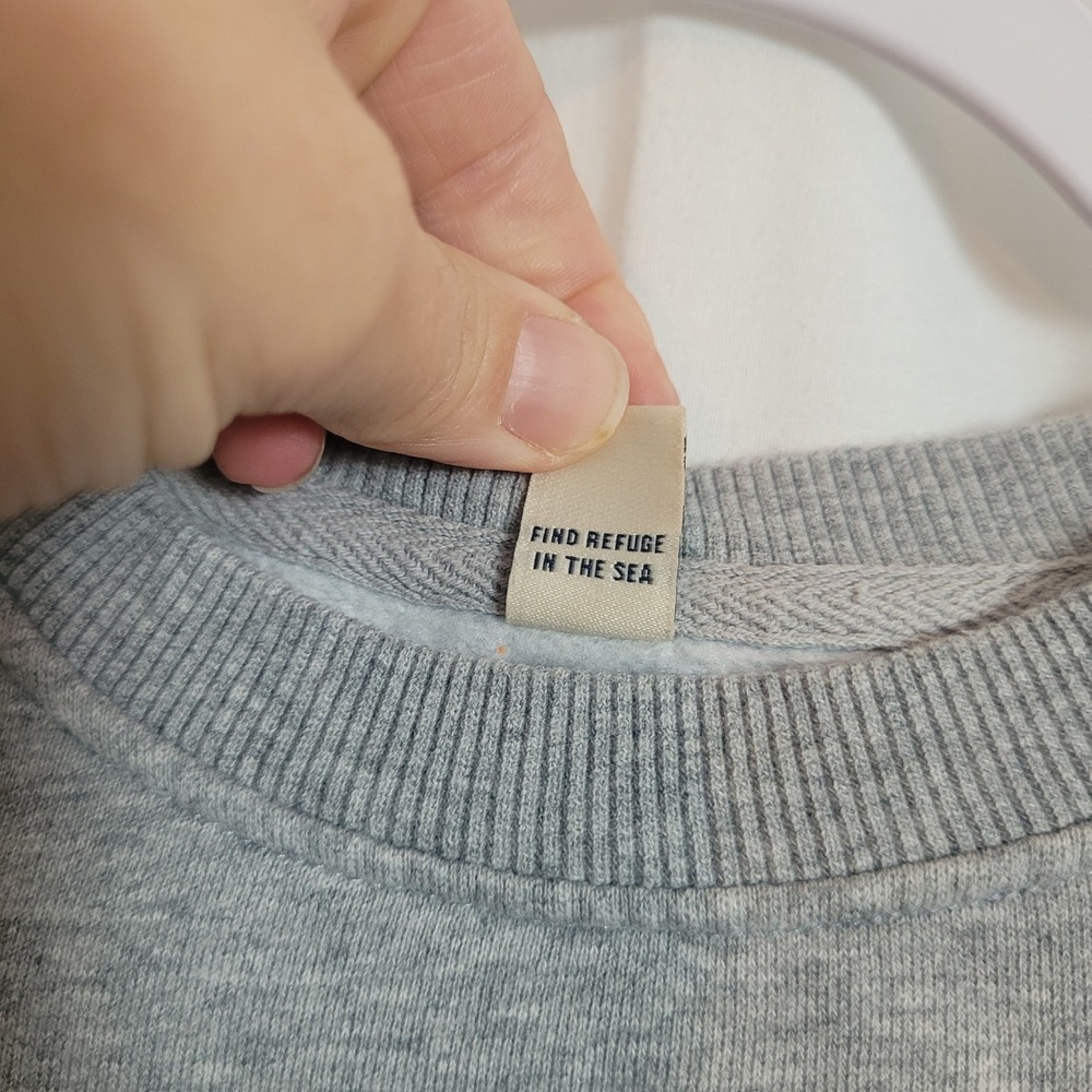Salty Crew Womens Gray Graphic Sweatshirt Find Refuge In The Sea Size S Small - Picture 8 of 11